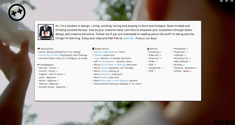 Awesome Website Template Screen1